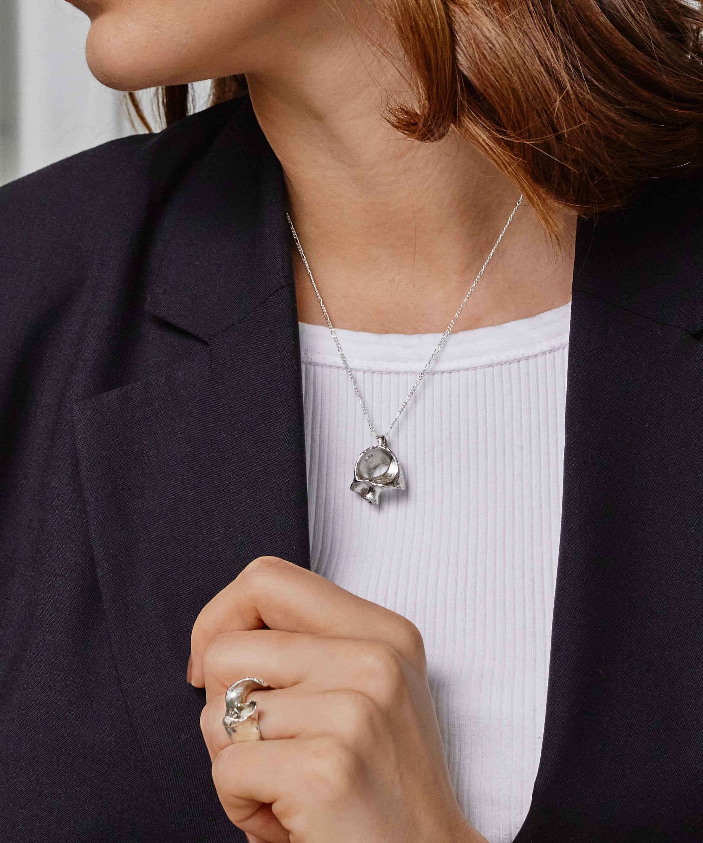 Coquille necklace