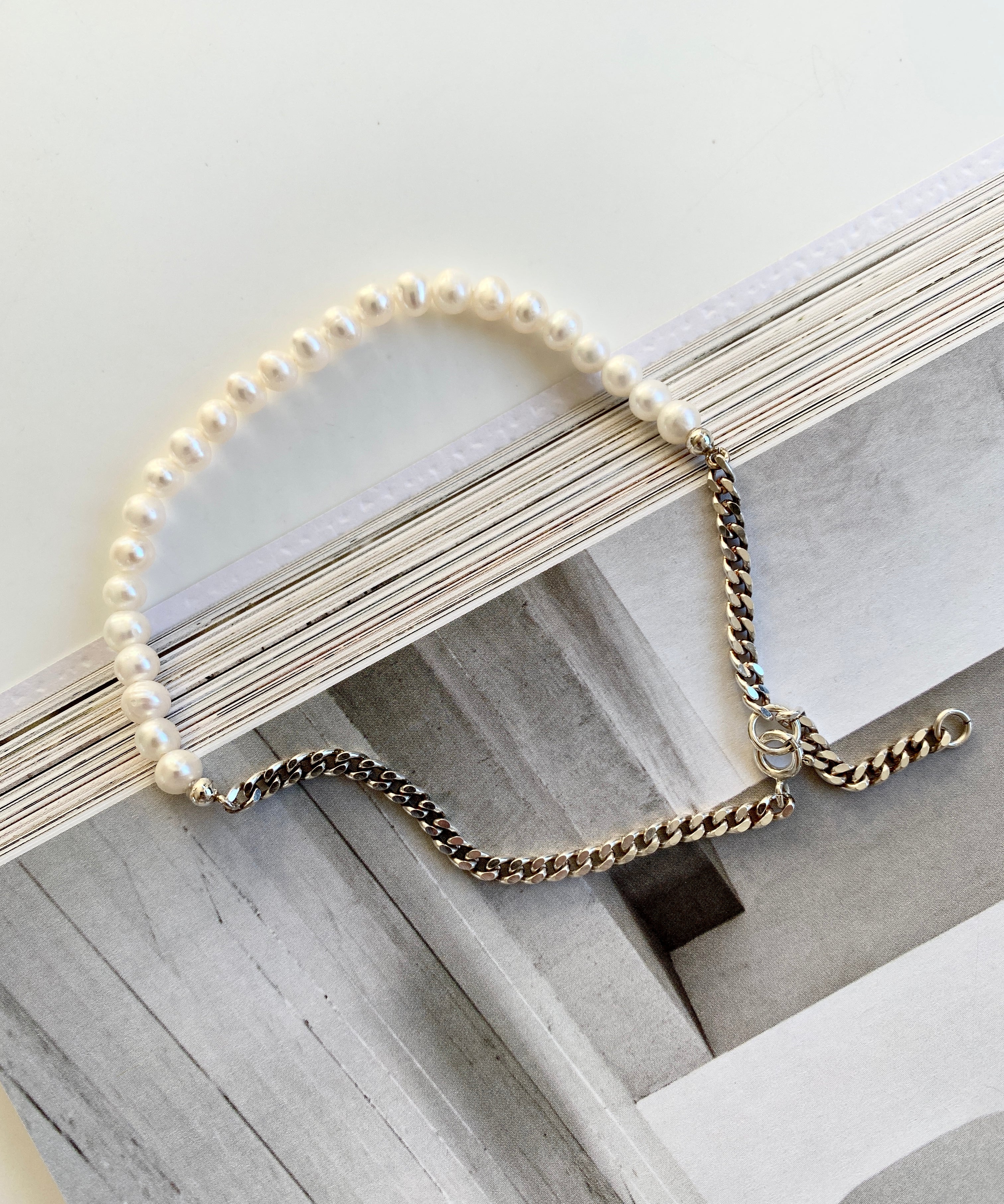Pia ankle chain