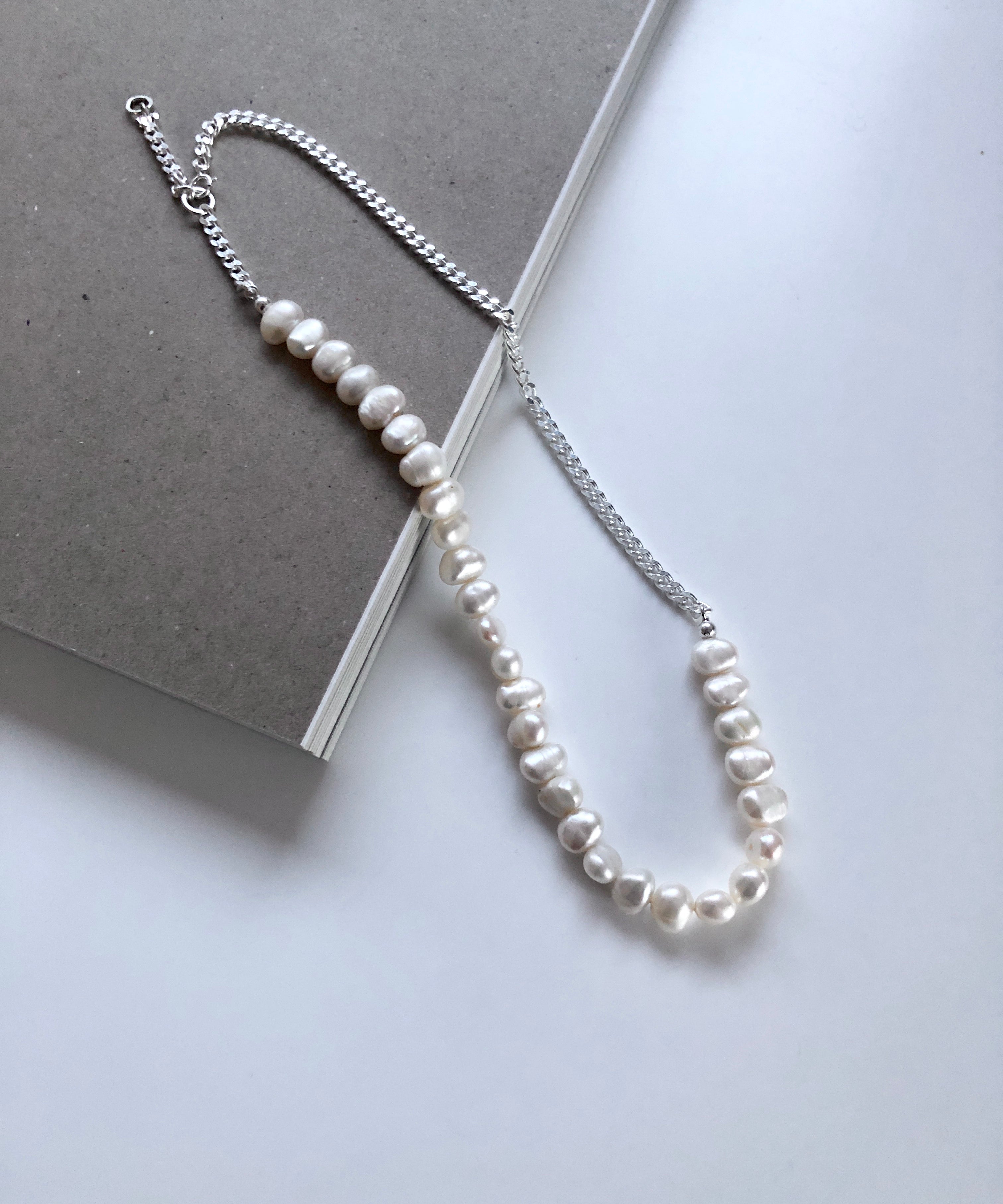 Pia necklace